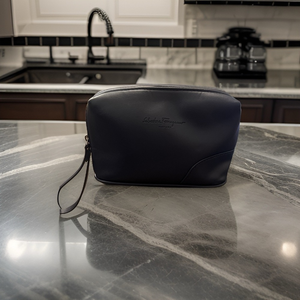 NWOT Salvatore Ferragamo cosmetic bag
